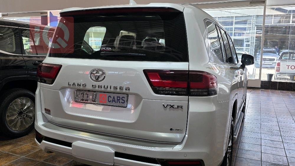 تويوتا لاندكروزر